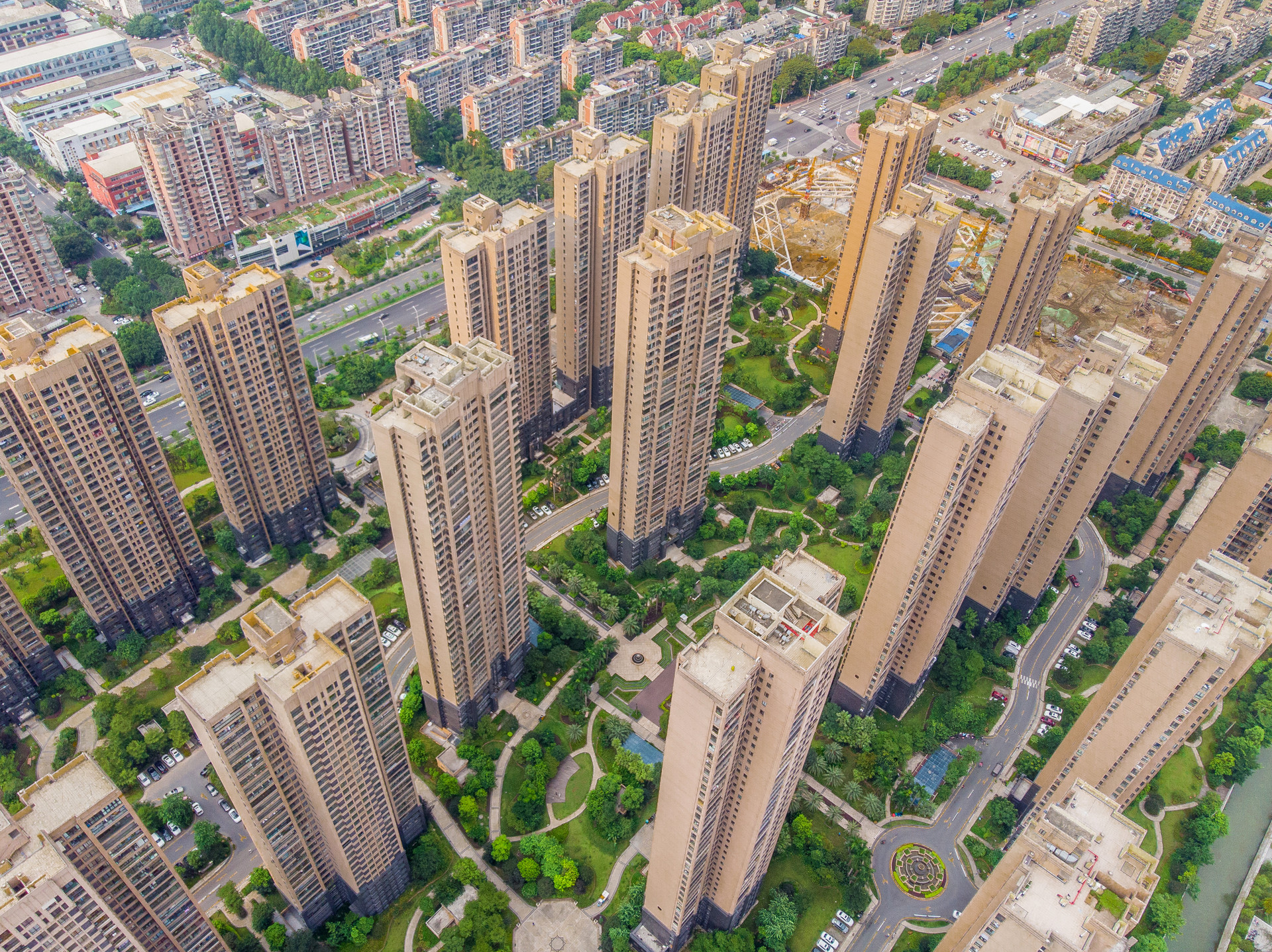 青岛二手房市场，城市变迁与置业新选择