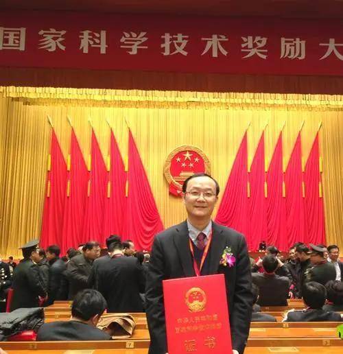 悼念兰州大学董钰明教授，学术之光，永载心间