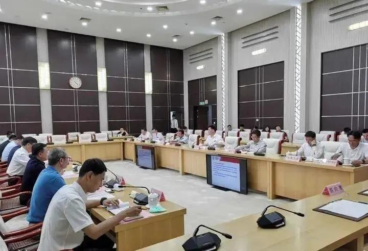探索新奥204，解锁未来能源的钥匙—正版资料大全导览新奥2024正版资料大全∴